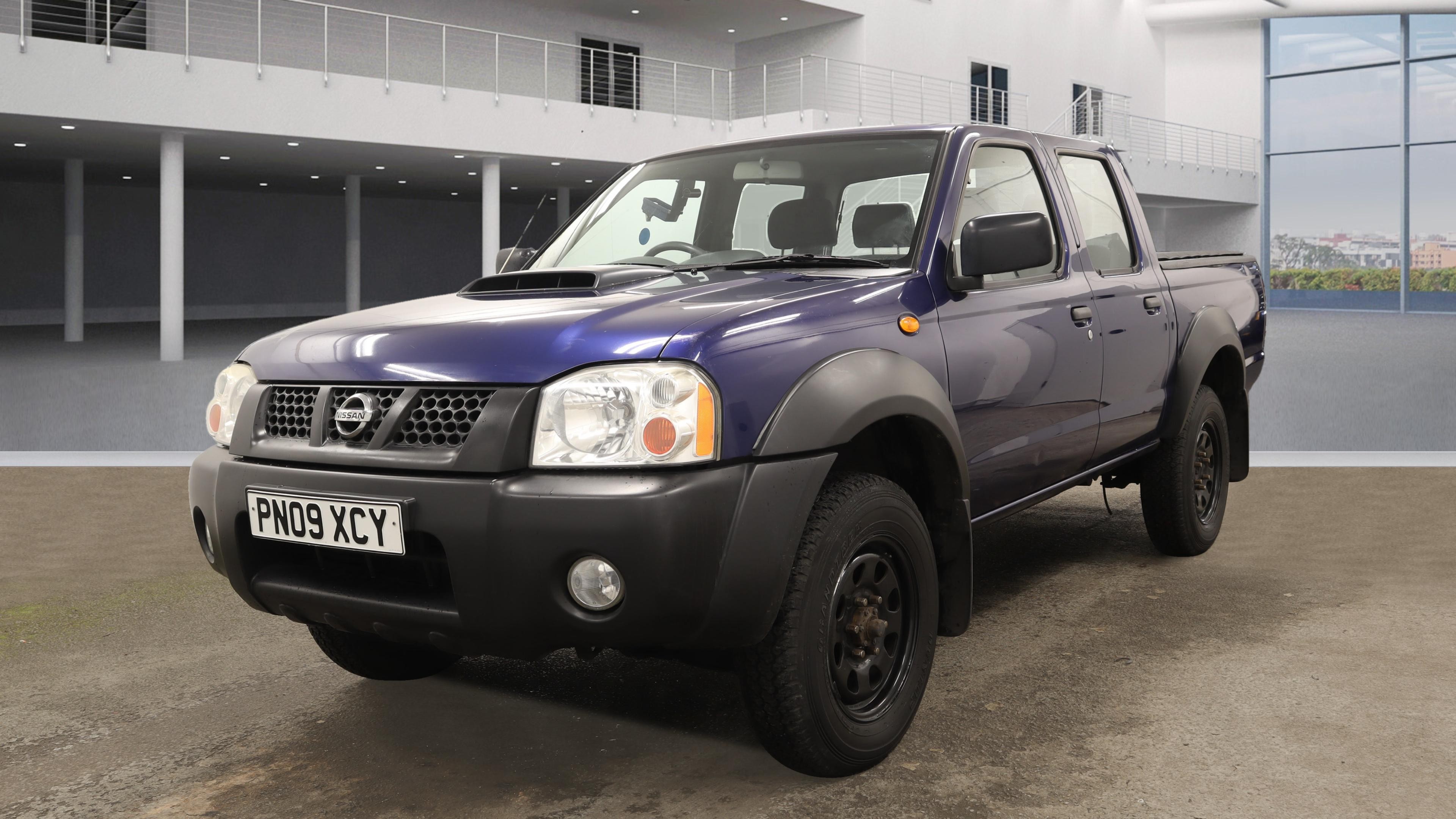 NISSAN Navara